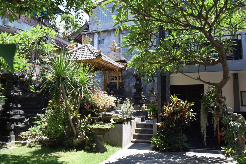 Tirta Yoga Inn Padang Bai Zimmer foto
