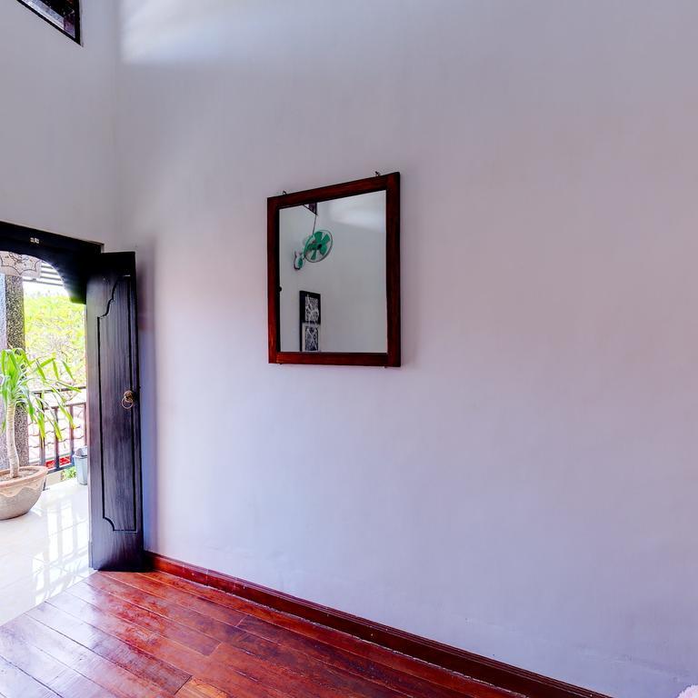 Tirta Yoga Inn Padang Bai Zimmer foto