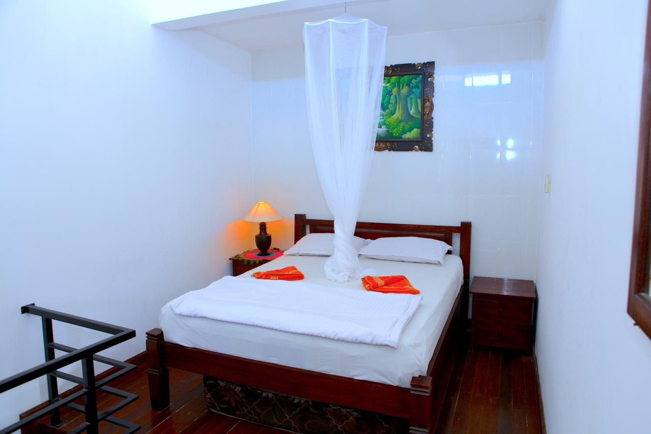 Tirta Yoga Inn Padang Bai Exterior foto