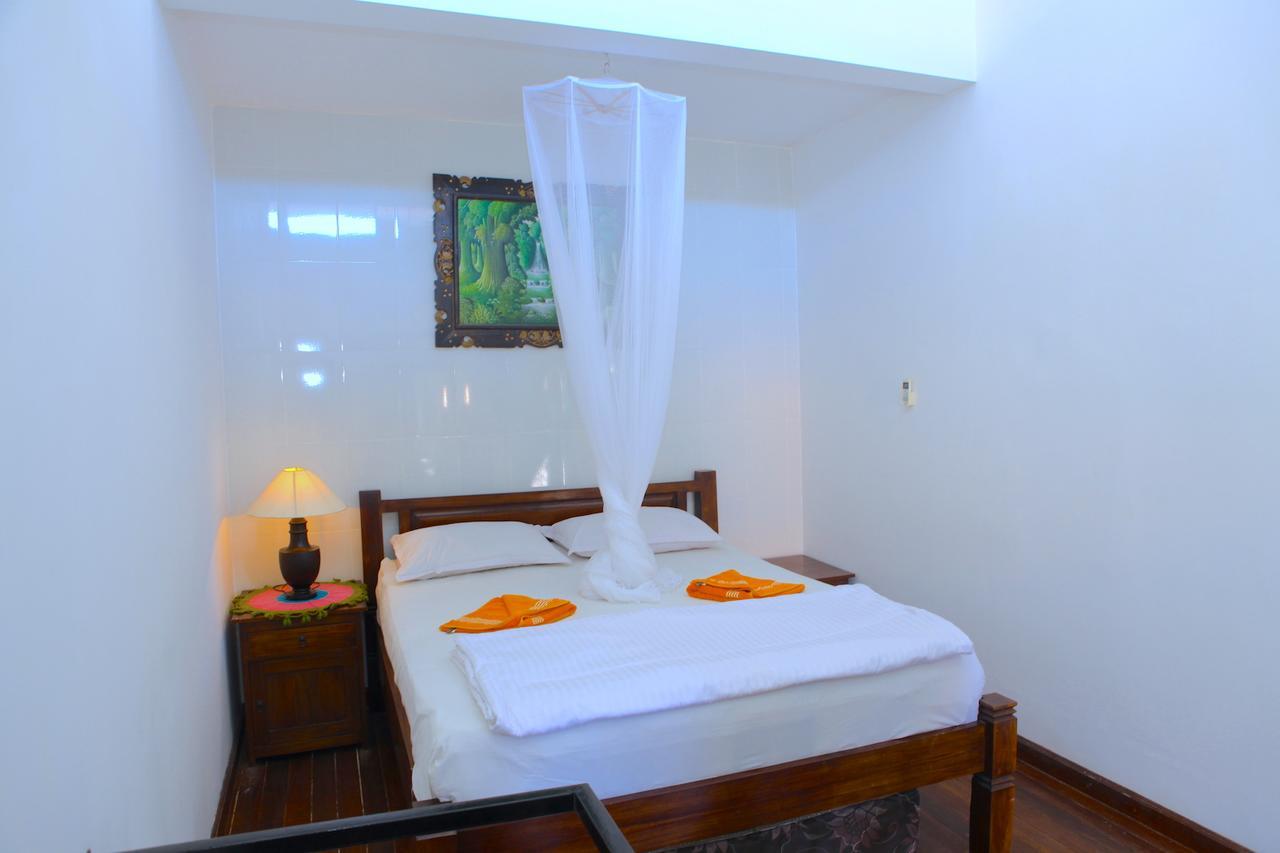 Tirta Yoga Inn Padang Bai Exterior foto
